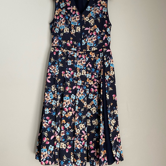 Ports Women Silky Floral Flutter Navy Dress 4 - Picture 1 of 4